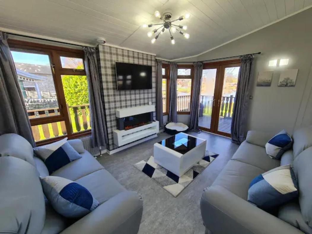 4 Bed Luxury Lodge With Hot Tub Near Lake District Warton (Lancaster, Lancashire) Exterior foto